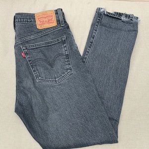 LEVI’s 501 - Like New Barely Worn